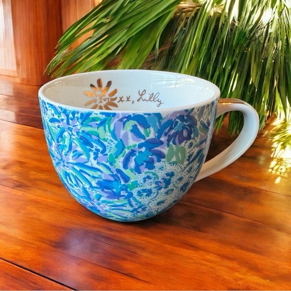 Lilly Pulitzer Blue Floral Ceramic Mug - Oversized xx, Lilly Cup - Picture 1 of 11